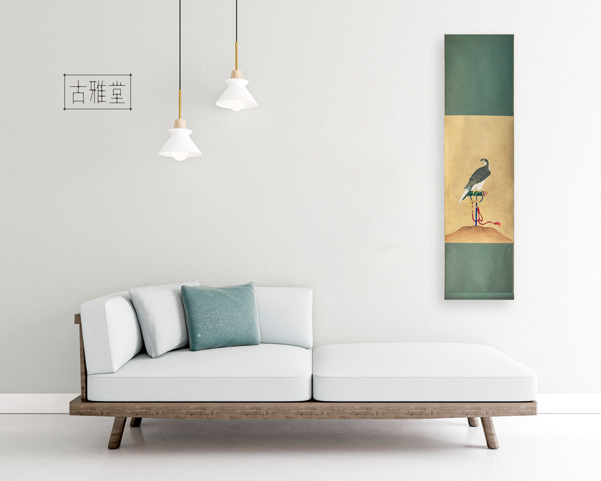 Hawk on a Perch – Korean traditional silk scroll (Gaeungdo)